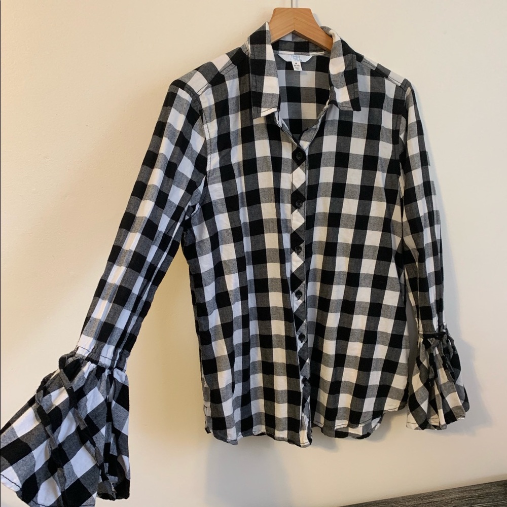Black plaid button down shirt